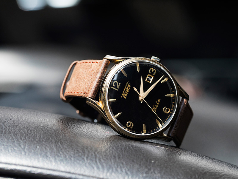 ساعة  Tissot Heritage Visodate Quart... تراث من الأناقة